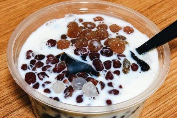 徐小包奶茶加盟費(fèi)多少？徐小包對(duì)投資者有哪些要求