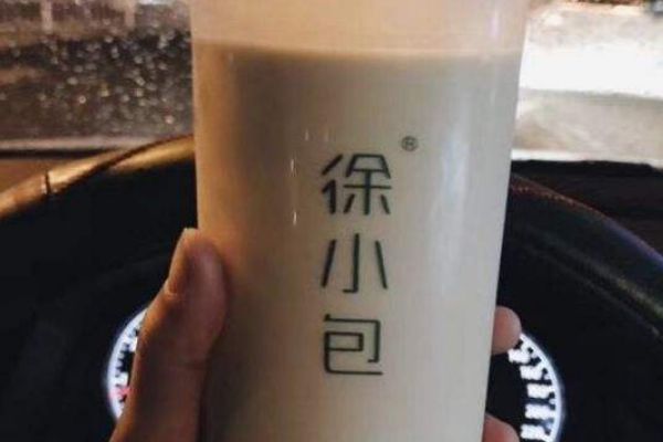 徐小包奶茶加盟費(fèi)多少？徐小包對(duì)投資者有哪些要求