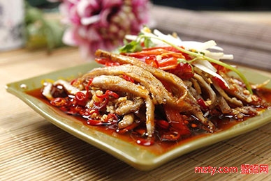 饞嘴貓麻辣拌加盟 特色小吃加盟