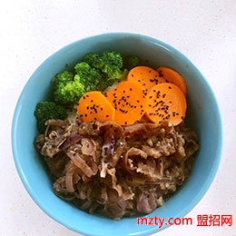 牛丼眾品佳日式牛肉飯