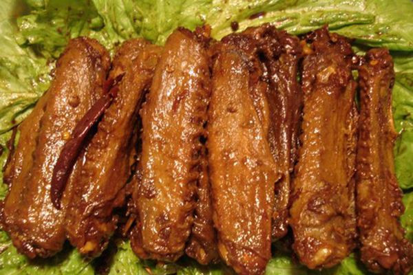 茉莉香鴨頸王一年收入