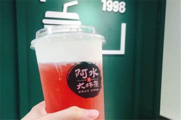 阿水大杯茶加盟費多少