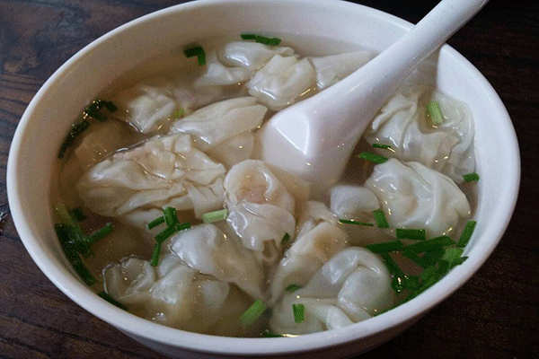 范聰明脆皮餛飩加盟