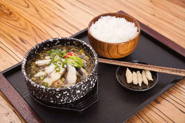 撒椒魚酸菜魚米飯加盟