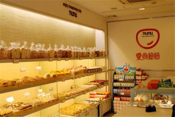 加盟愛尚妞妞蛋糕店需要多少錢