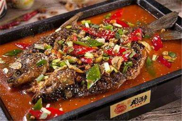 龍潮美式烤魚加盟費