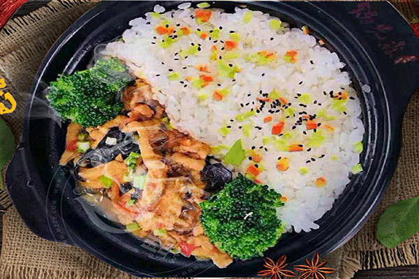米戀鐵板炒飯加盟