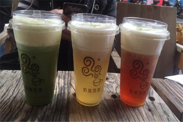 四云奶蓋貢茶加盟賺錢嗎