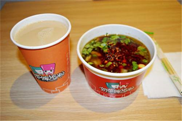 奶茶嫁給粉利潤怎么樣 加盟奶茶嫁給粉總部支持