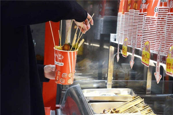 春爐串串加盟費(fèi)用