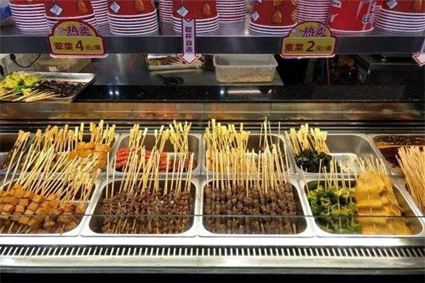 春爐串串加盟費(fèi)用