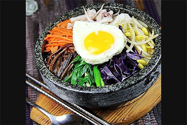 嘻多多石鍋拌飯
