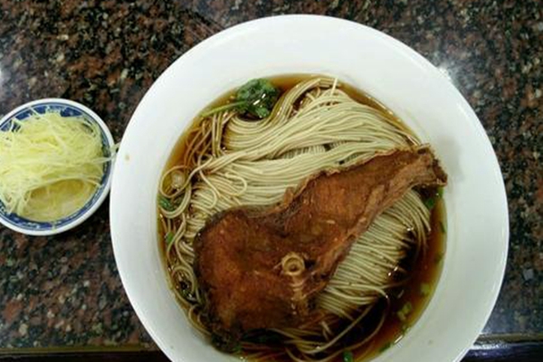 東吳面館一天能賣多少