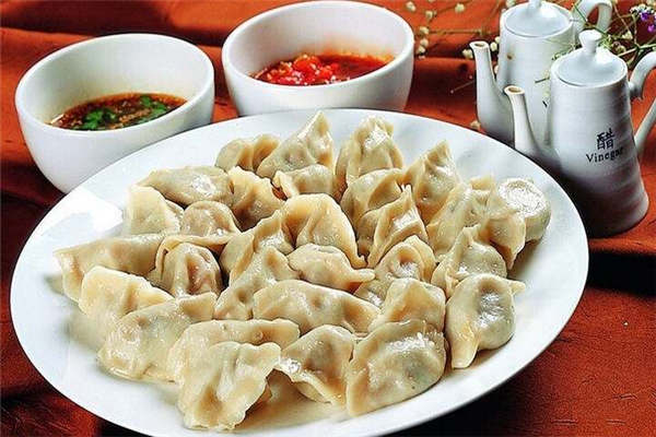 至珍餃子加盟