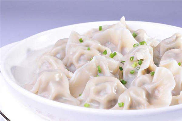 至珍餃子每份利潤