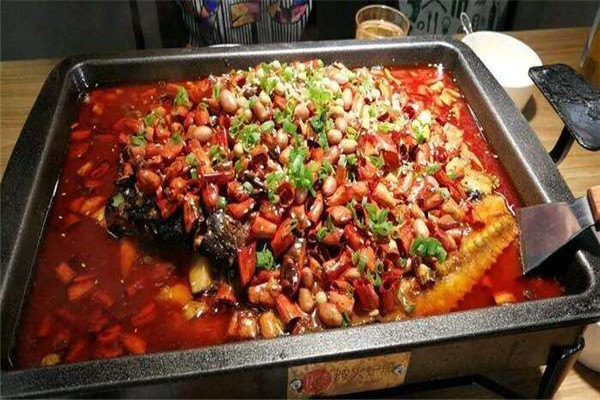 饞火爐魚總部地址