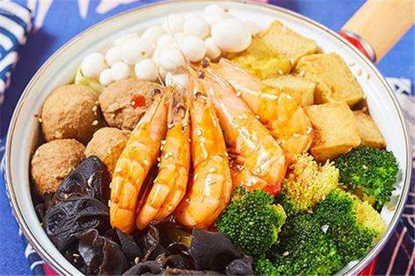 舟棧燜鍋飯加盟