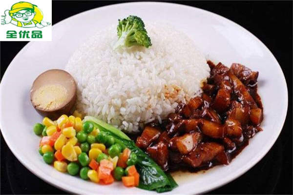 全優品雙拼鹵肉飯加盟