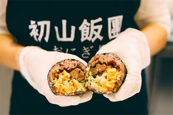 初山飯團好吃嗎