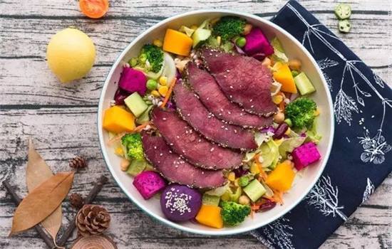 四季輕食加盟費要多少