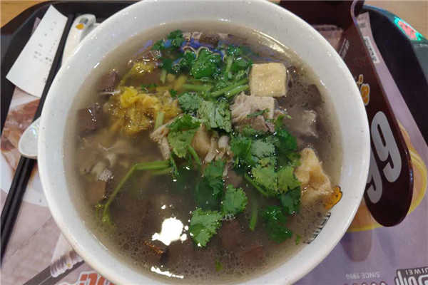南京回味鴨血粉絲湯加盟