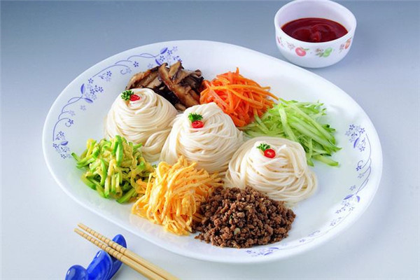 易記酸辣粉加盟優勢