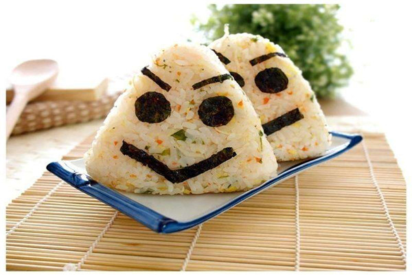 三角君飯團加盟費多少