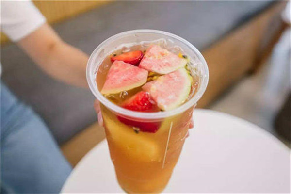 奶茶加盟店收管理費嗎