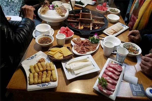 巴九門火鍋主要特色是什么