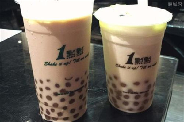開一點點奶茶店一天賺多少