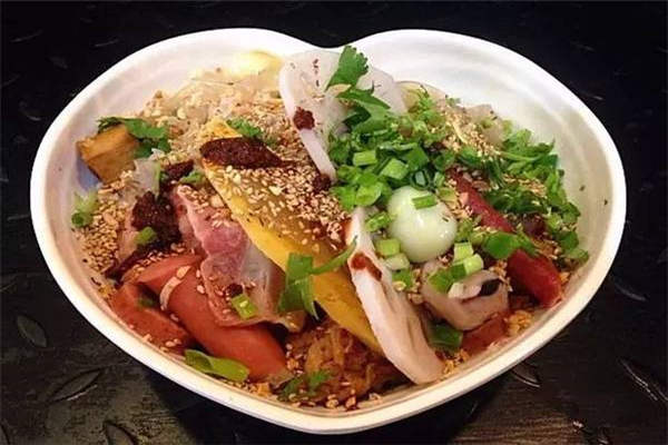 不加盟自己開麻辣燙店