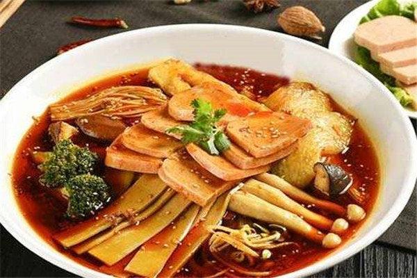 開個麻辣燙店一年能掙多少錢