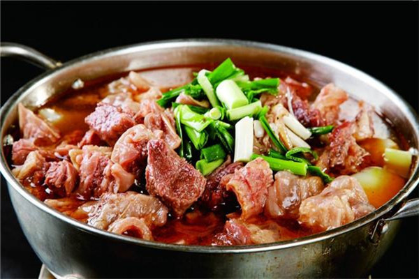 三不牛腩和腩潮鮮哪個好