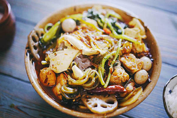 勾饞麻辣燙加盟連鎖店