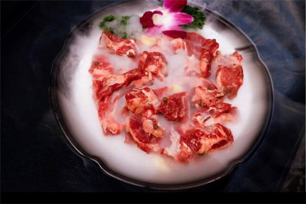 腩潮鮮火鍋加盟靠譜嗎