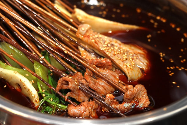開一個串串火鍋店需要多少錢