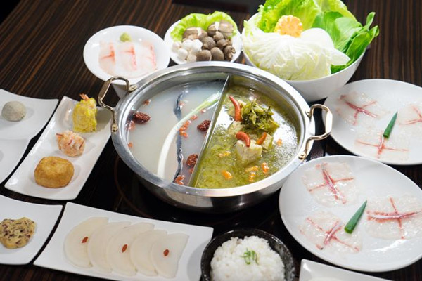 魚(yú)豆吉豆?jié){魚(yú)火鍋加盟費(fèi)