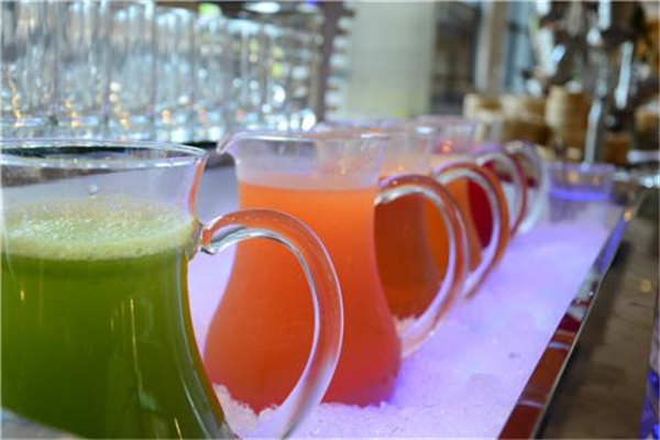 開一個鮮榨果汁店面要多少錢