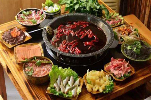 加盟耍串牛肉串串香需要多少錢