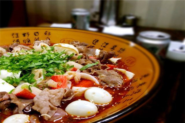 成都三顧冒菜加盟費用