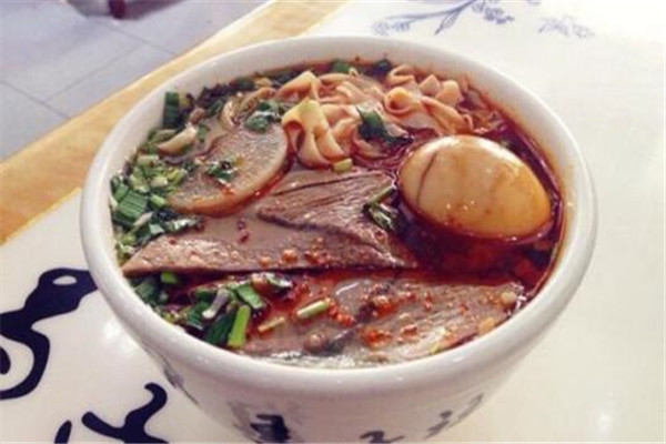 馬子祿牛肉面加盟費多少錢