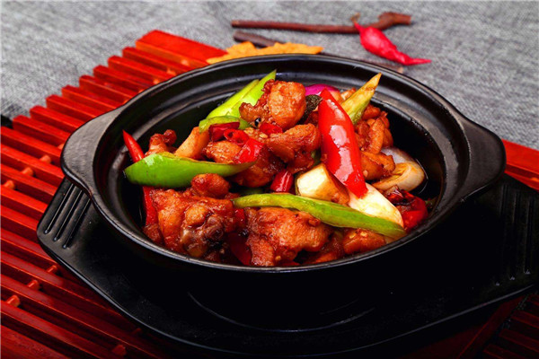 食必思黃燜雞米飯加盟條件