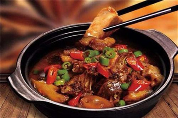 砂鍋煲仔飯加盟費多少錢