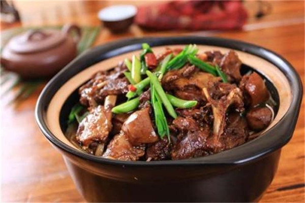 砂鍋煲仔飯加盟費多少錢