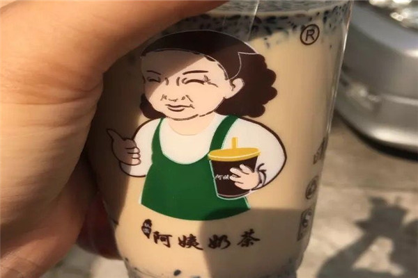 上海秋滿阿姨奶茶總部