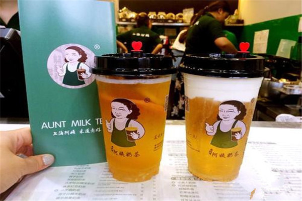 秋滿阿姨奶茶加盟費多少