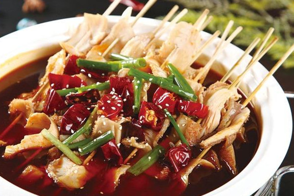 開(kāi)一家嘿哆串串串香怎么樣