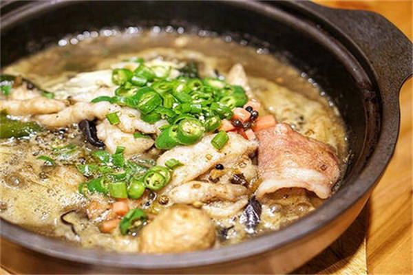 開愛辣啵啵魚能掙錢嗎
