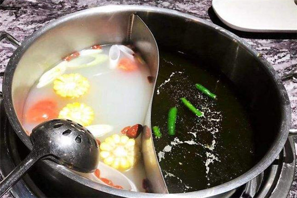 火瀑椒麻火鍋創始人