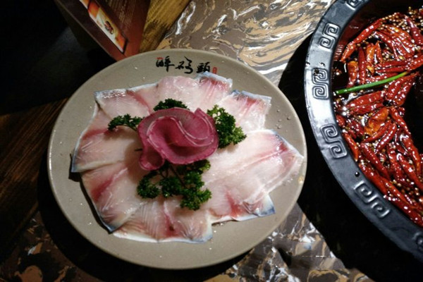 漁小賢石鍋魚米飯加盟費多少錢